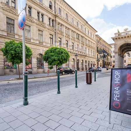 Opera Luxury Apartment With Free Parking Budapest Kültér fotó